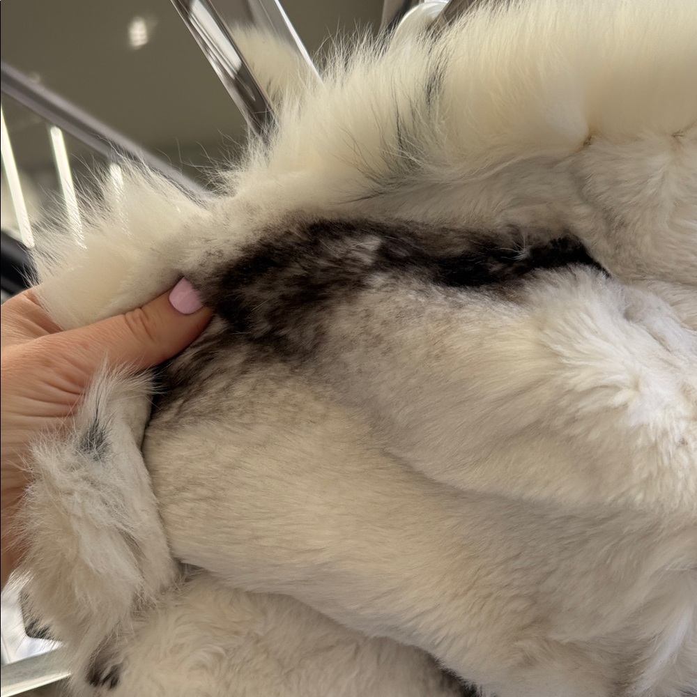 Elegant Real Fur Jacket - Picture 9 of 11